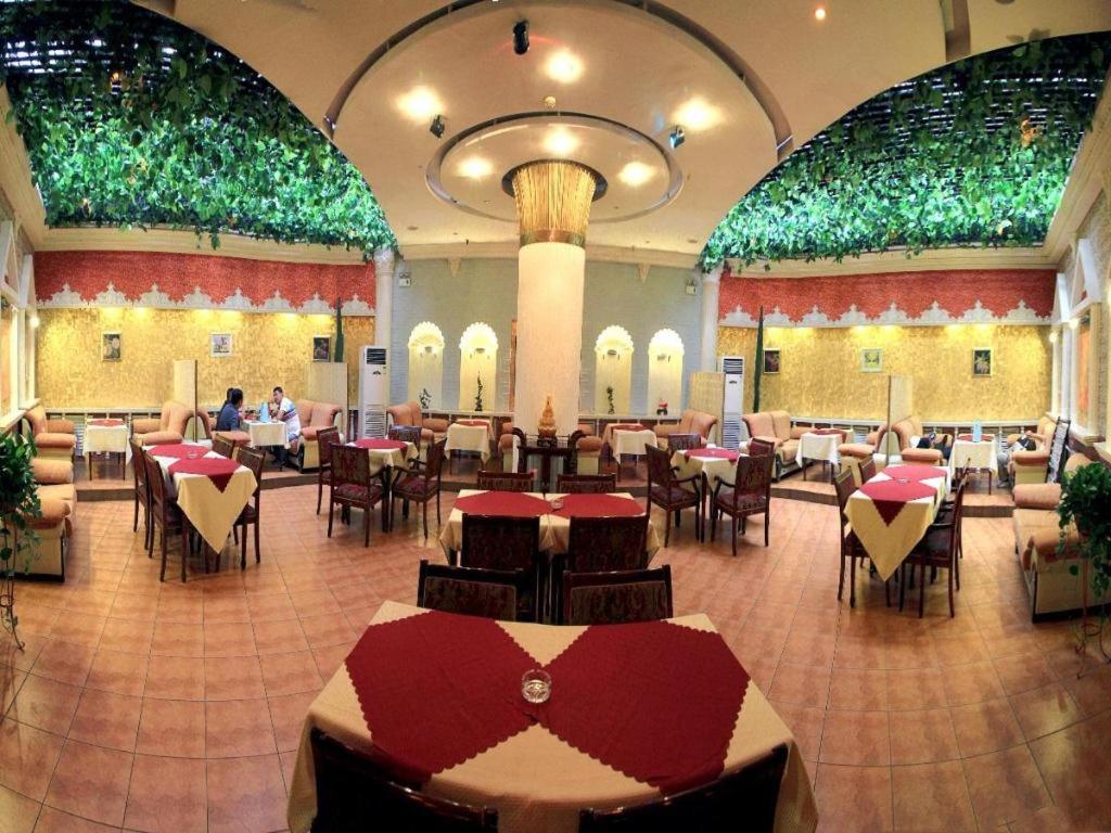 Lanzhou Hualian Hotel Exterior foto